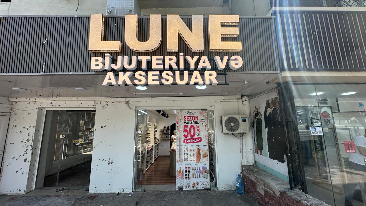 Lune Azerbaijan